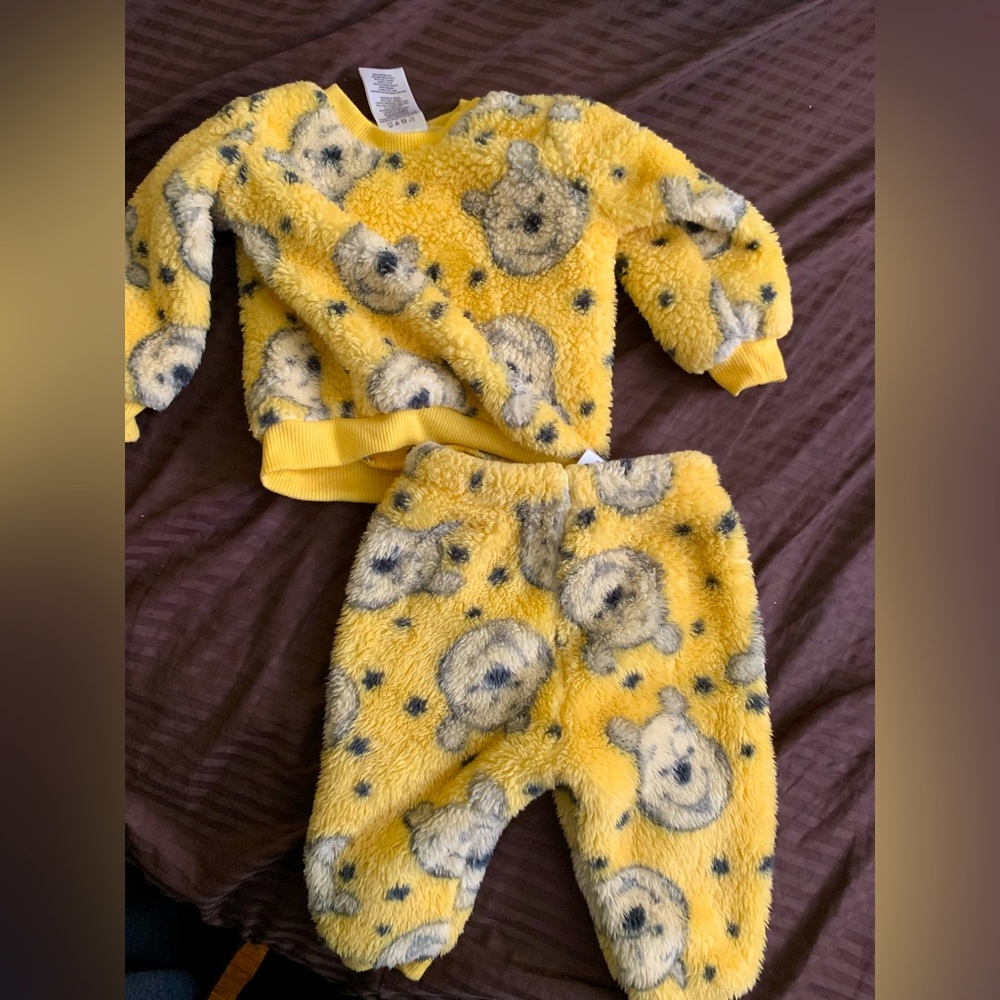 Disney Baby Winnie The Pooh Fleece Sweater and Pants Set